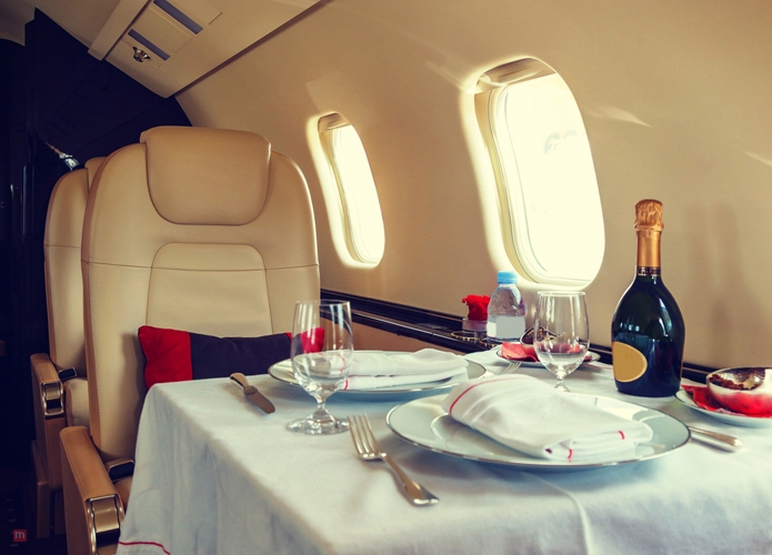 Exquisite Airlines with Top First Class Seats